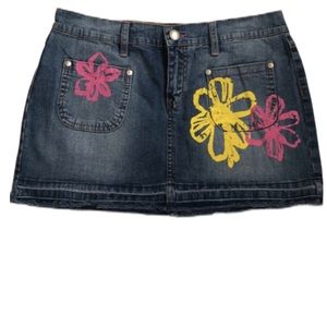 Tommy Jeans Floral Graphic Denim Skirt